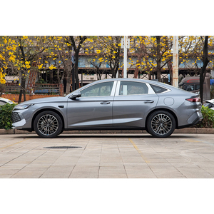 BYD Qin L 120KM DM-iスマートセダン最新通勤FWDドライブレザーシートリアカメラ左ステアリング - Product Image 4