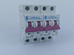 Pv L7 Interruptor Dc Disyuntor 2P 4P 500V 1000V De 6A 16A 32A 40A 63A Disyuntor de CC para paneles solares - Product Image 5