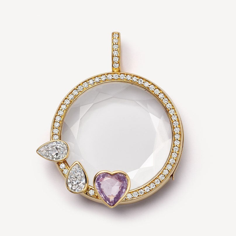 Transparent pendant necklace-style c-o-chain