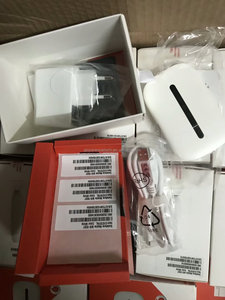 Vodafone R207 ile benzer e5330 3G mobil WiFi Hotspot - Product Image 5