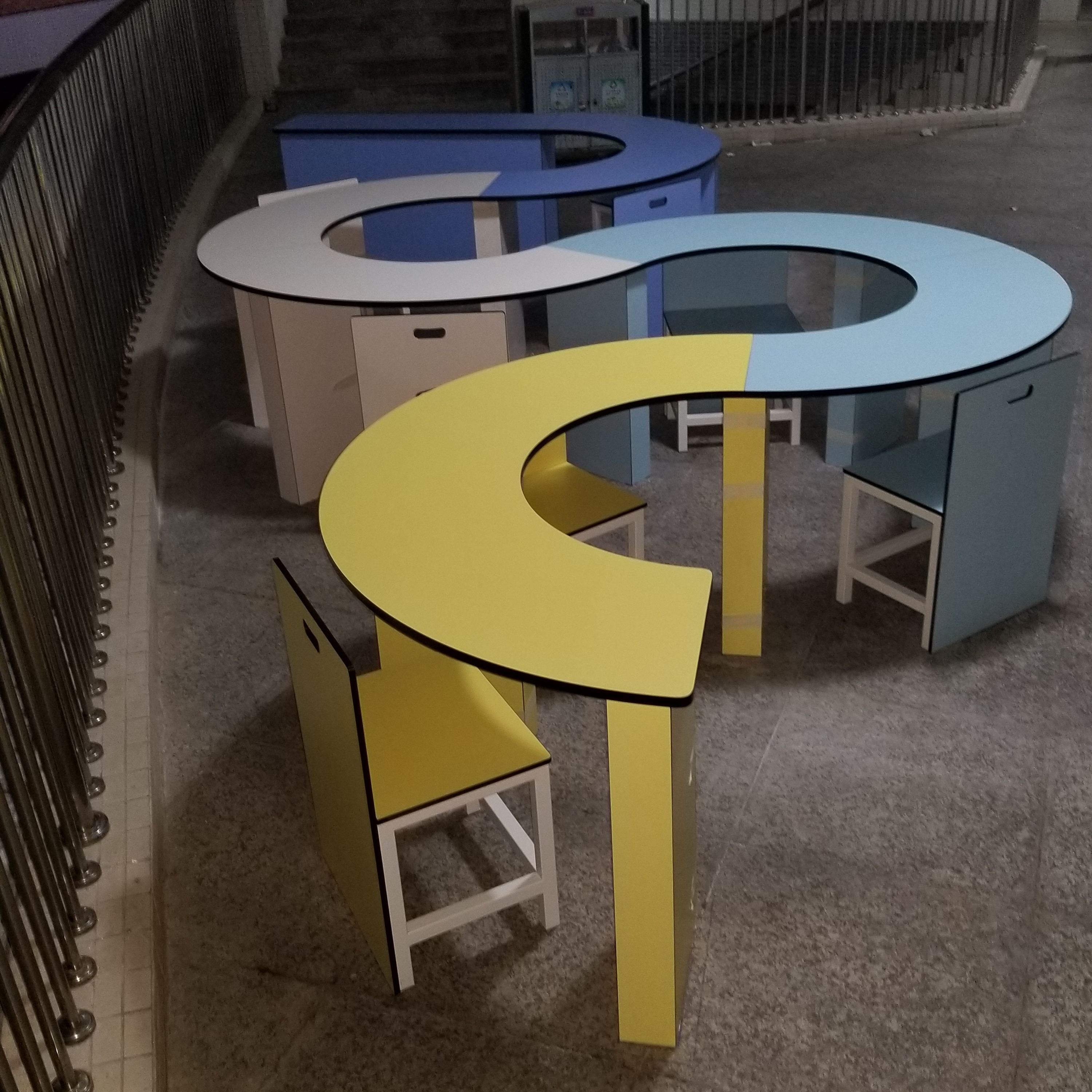comme indiqué