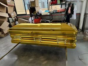 MA13 Quan Tài Mỹ Bằng Thép Sang Trọng Tráng Gương Màu Vàng Sáng Bóng - Product Image 2