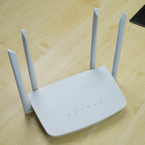 Hot Bán C7403-B 300Mbps Cat4 Modem 4G FDD Tdd Mạng Antenna Bên Ngoài CPE <span class=keywords><strong>Router</strong></span> Với Khe Cắm Thẻ Sim 2.4G LTE 300Mbps Tốc Độ - Product Image 2