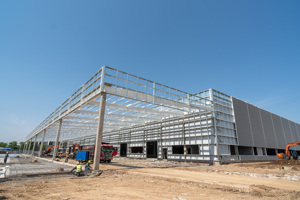 Energy-Efficient Pre-Engineered Steel Structure <strong>Building</strong> <strong>System</strong> with Insulation Options - Product Image 6