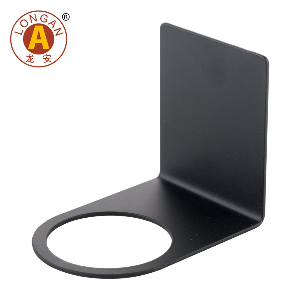 Black holder