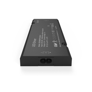 Fabricante de controlador de fuente de alimentación LED de 60W 12V 5000mA para iluminación LED Tipo de salida única