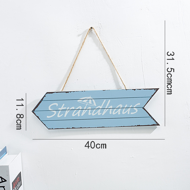 Blue arrow pendant