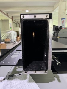 LANQI 5M UV R2R Doppelseiten drucker BYHX-Programm Konica 1024A Max. 42-teiliges Druckkopf-SPS-Zuführ system