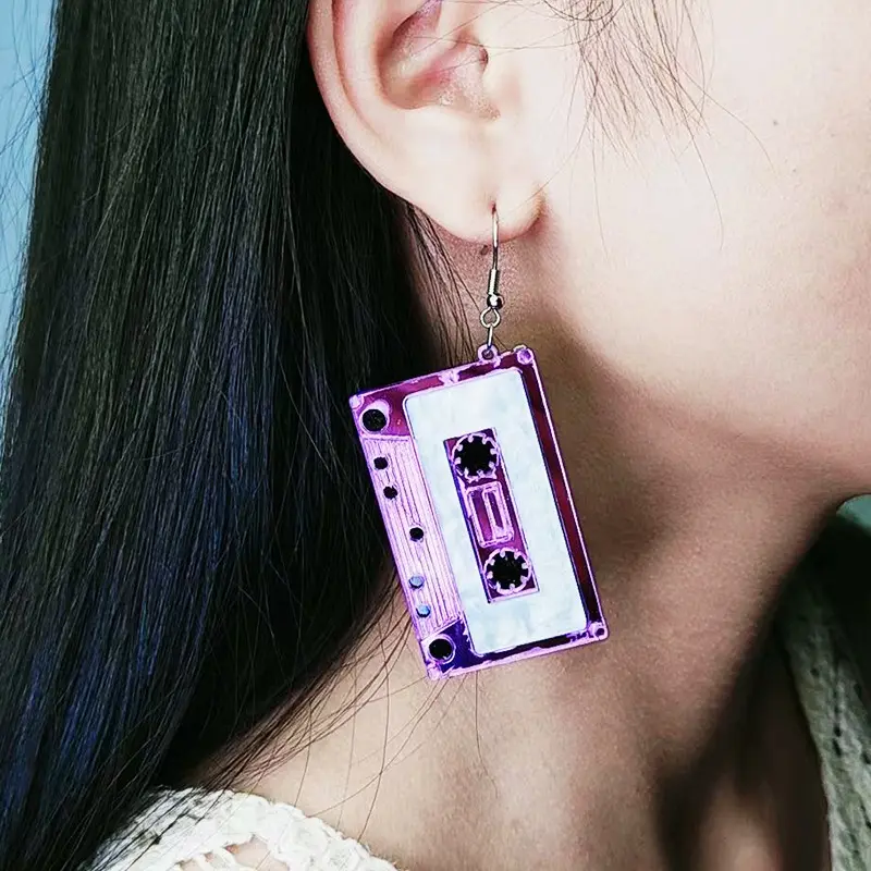 Ingrosso Vintage creativo personalizzato cassetta acrilico orecchini pendenti musica acrilico tocco magnetico orecchini pendenti