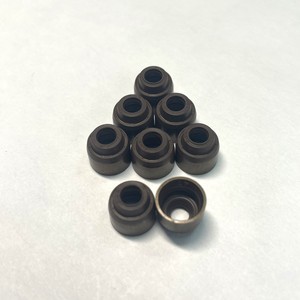 Doğrudan tedarik kauçuk malzeme vana kök mühür Kawasaki için motor vana kapağı yağ keçesi