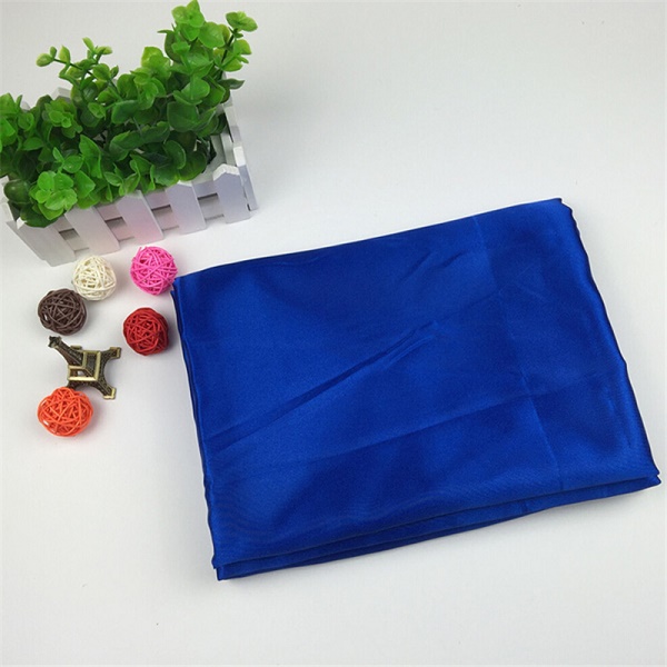 BLEU ROYAL