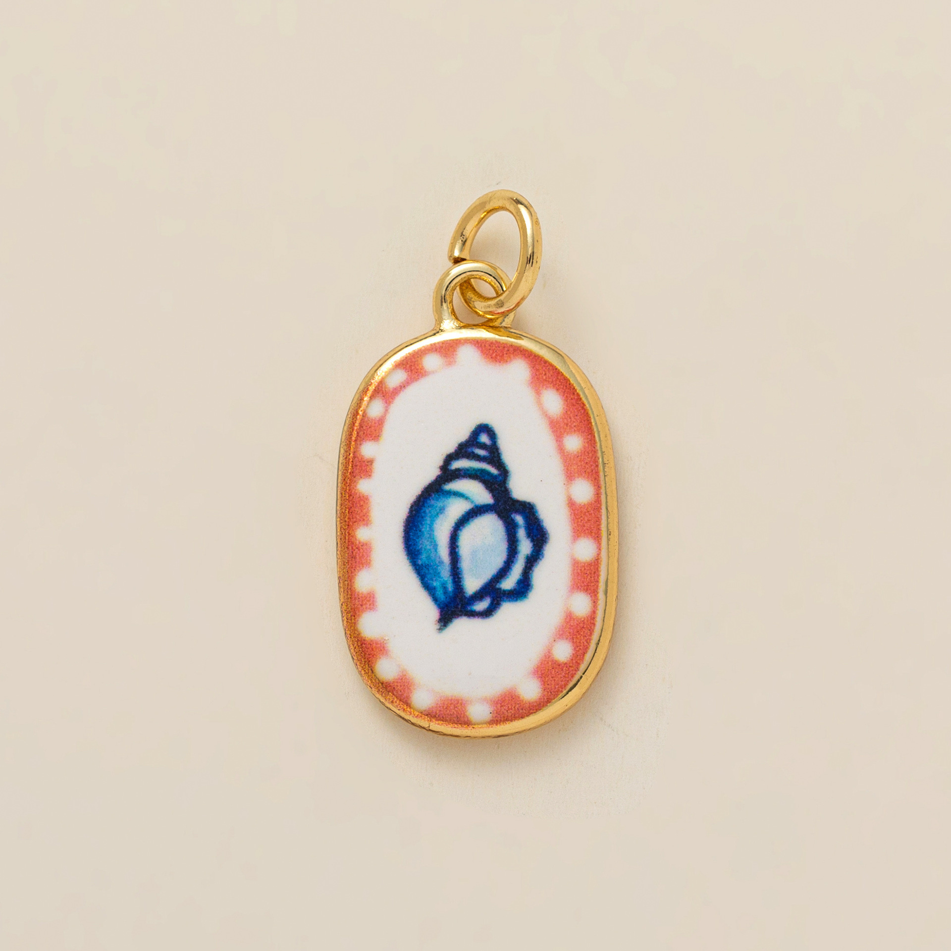 Orange conch pendant
