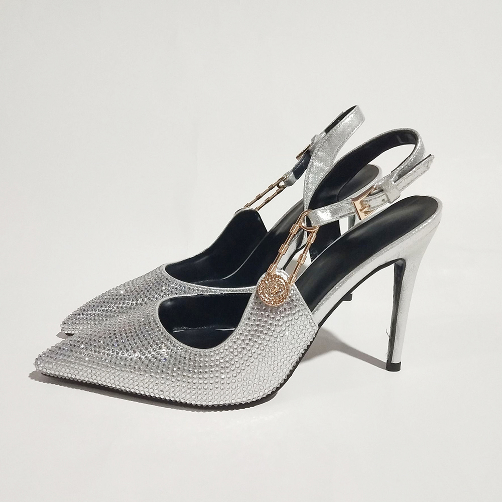 silver-diamonds