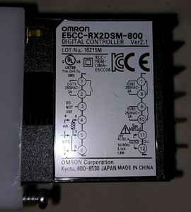 Nuovo e originale Plc E5CCRX2DSM800 Controller di programmazione digitale di controllo di temperatura PLC - Product Image 4