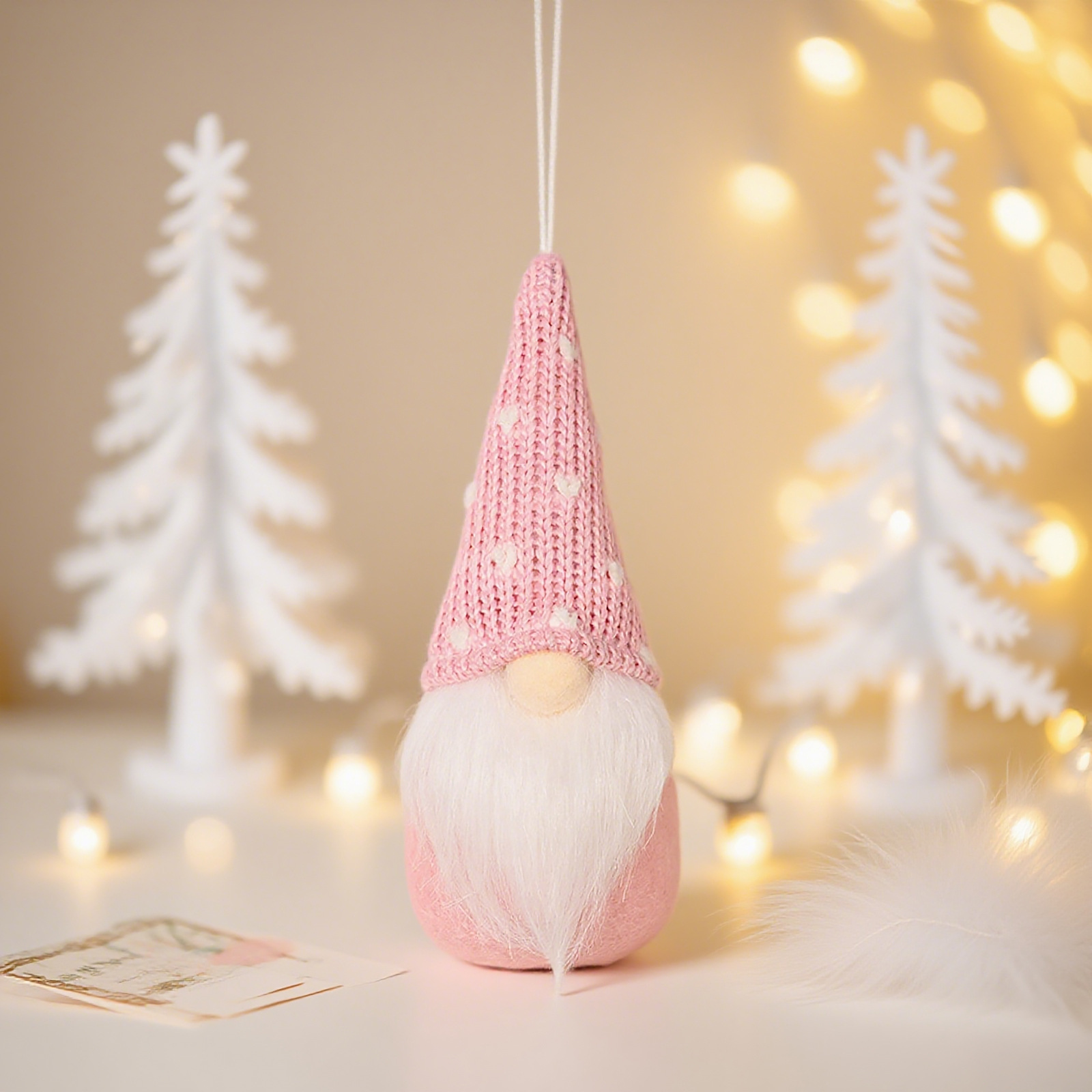 Knitted small pendant pink c