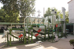 Low Breakage Rate Customized High Efficiency <strong>and</strong> Performance Sunflower Threshing <strong>Machine</strong> Peeling <strong>Shelling</strong> <strong>Machine</strong> - Product Image 2