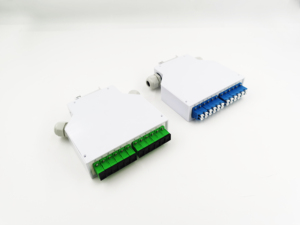 DIN导轨塑料光纤接线盒8 12 24芯端口室内安装FTTH FTTX网络配电配线架 - Product Image 3