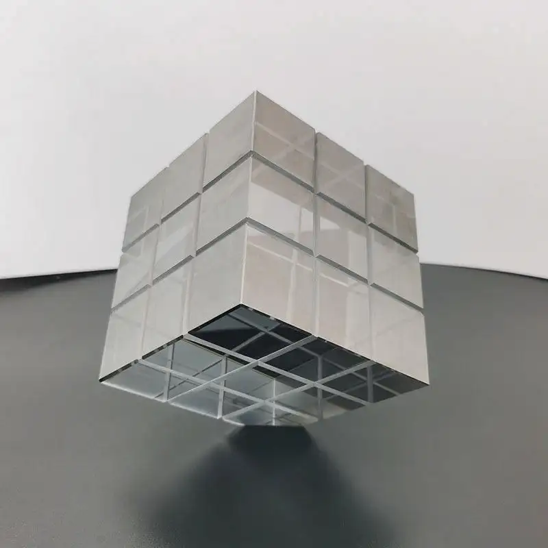 Honor of crystal nuovo arrivo modello personalizzato elegante cubo di cristallo vuoto inciso al Laser 3d per l'incisione