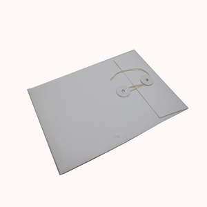 Hersteller Kunden spezifische Druck verpackung schwarzbrauner Kraft papier umschlag mit Knopf-und Schnur verschluss - Product Image 3
