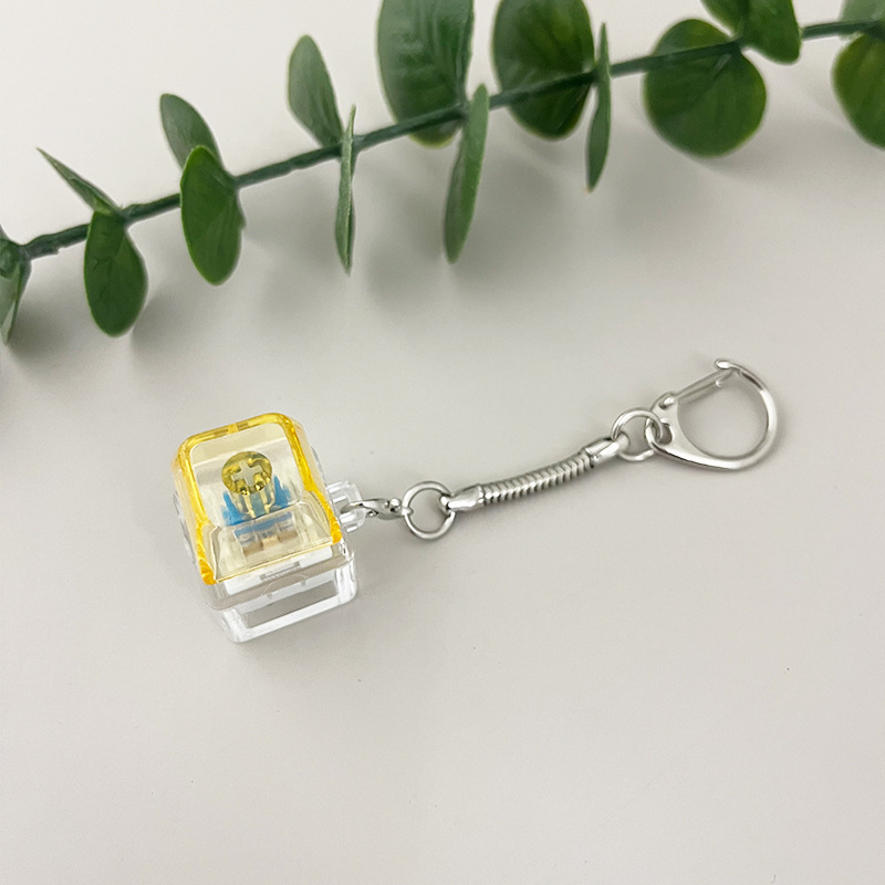 39 jaune translucide avec base transparente