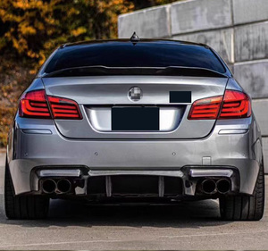 BMW5シリーズF10F18変換用の車のリアディフューザー照明付きモデルM5アスレチックの小さな環境へのアップグレード - Product Image 5