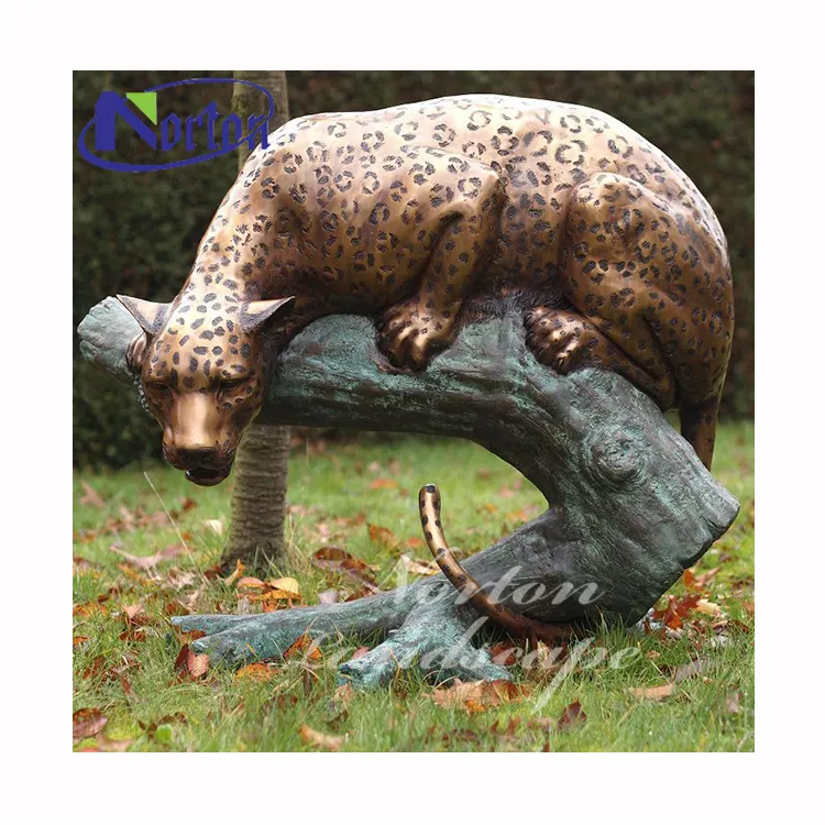 Modern Life Size Copper Bronze Brass Animal Gold Leopard And Tree Trunk Statue Sculpture For Outdoor Garden Decoration