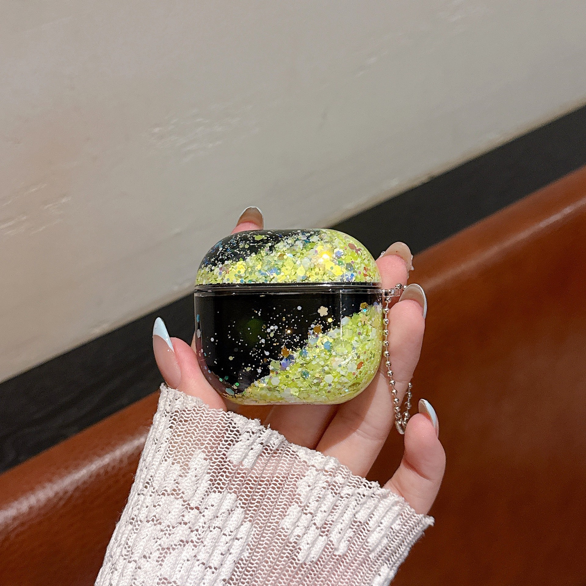 Base negra Noctilucente Floral Quicksand_Lemon Yell