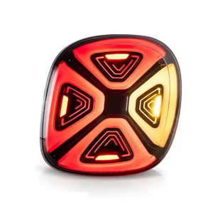 特別な外観<span class=keywords><strong>LED</strong></span>テールライトメルセデスベンツスマート453 2014-2019改造された新しいスタイルのブレーキライト反転ランプ