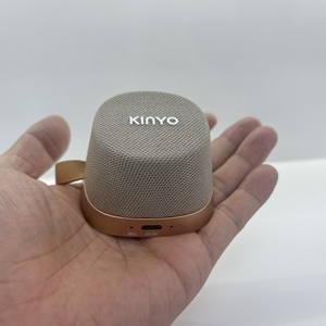 Nhà Máy OEM F3 Mini Xách Tay Ipx6 Bt5.3 Loa Đúng Âm Thanh Không Dây Hộp Với Từ Người Giữ Điện Thoại - Product Image 5