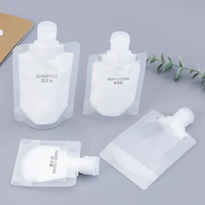 Hot Sale Custom Transparant Body Olie Vloeibare Verpakking Zakjes Leeg 30Ml 50Ml 100Ml Cosmetische Uitloopzak Met Flip Deksels