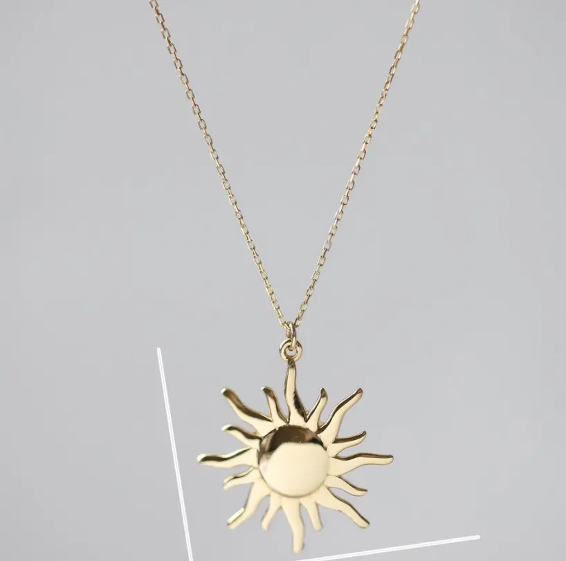 Collar con colgante en capas de sol y estrella de oro para mujer, collar de moda de buena suerte, regalo para mujer