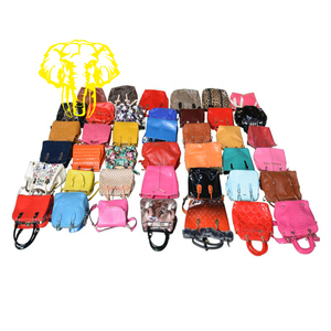 กระเป๋าถือสตรีใช้แล้วจากเกาหลี - Product Image 4