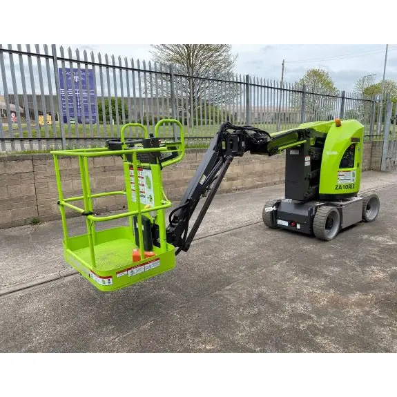 Precise maneuvering 12m Electric Articulating Boom Lift ZA10RJE for sale