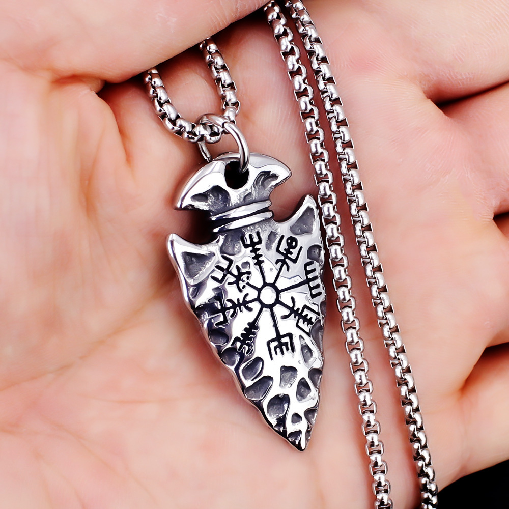 silver Triangular shield steel chain