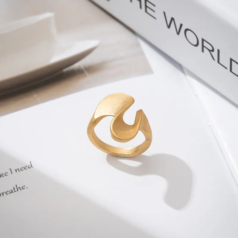 Anelli di dichiarazione placcati oro 18 carati Vintage chiusi geometrici irregolari anelli di gioielli moda donna