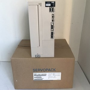 Nuovo SGDV-330A11A002000 Servo Drive PLC PAC e controller dedicati spedizione rapida incluso servomotore YASKAWA - Product Image 1