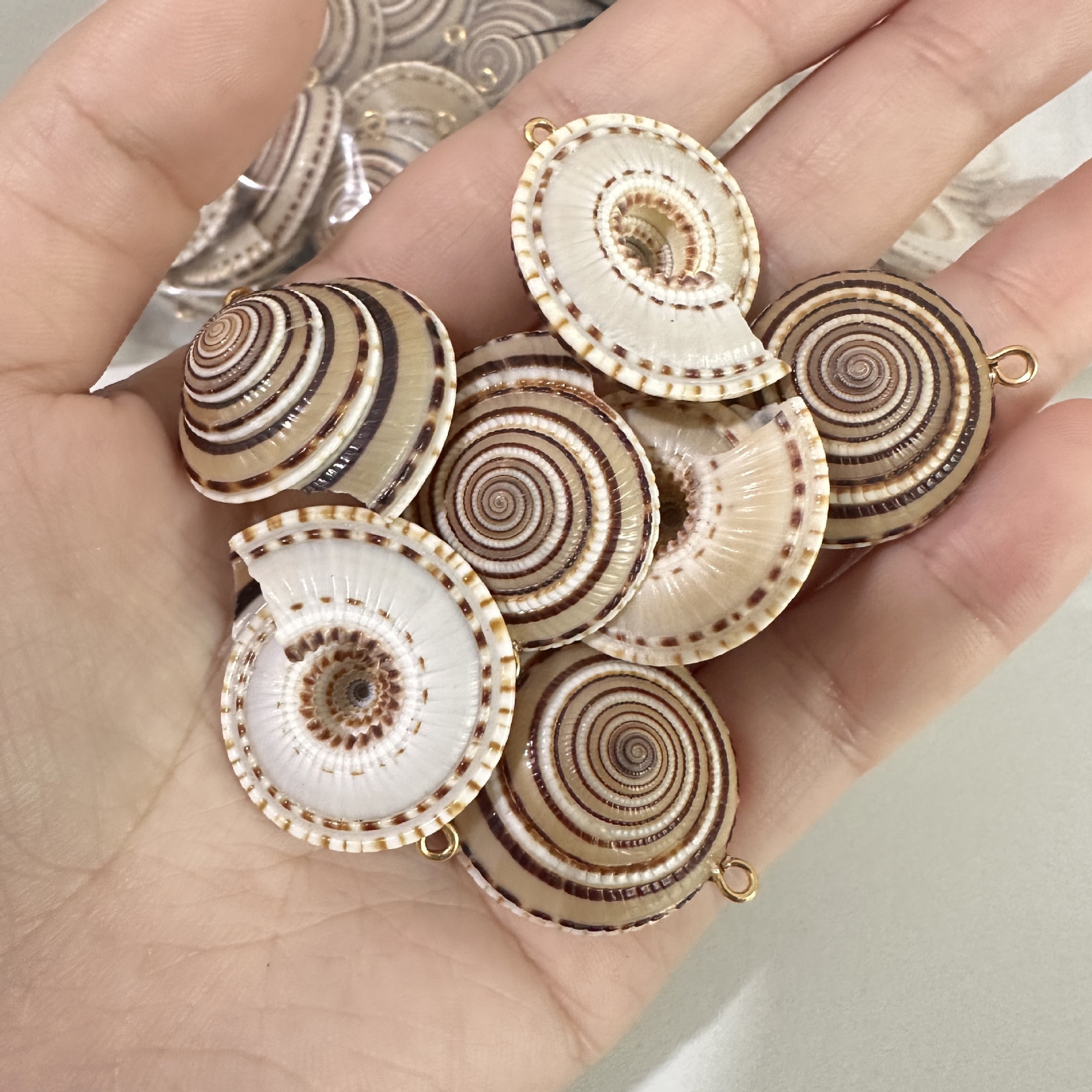 13 viti rotanti in broccato non placcate