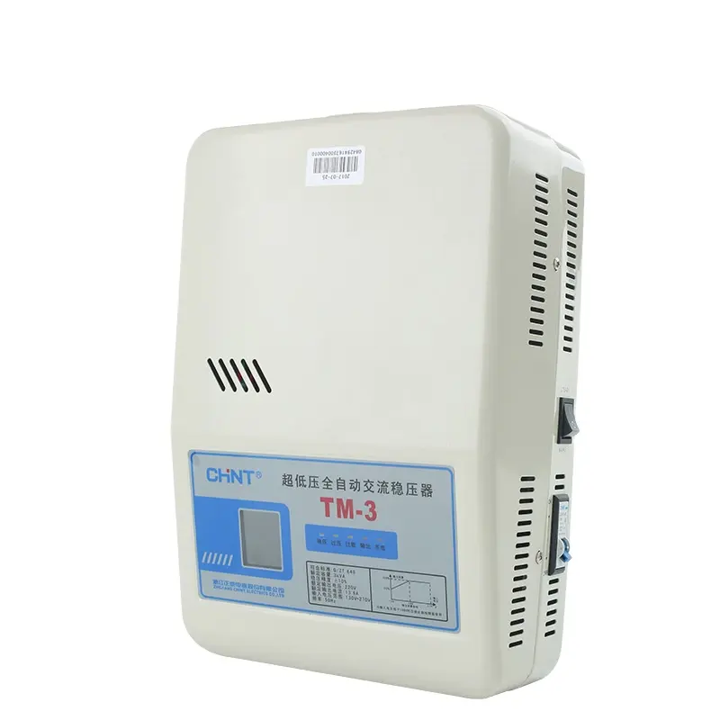 Chint TM-3 tension régulateur 220V automatique ménage 3000W monophasé AC TV ordinateur tension régulateur bon prix