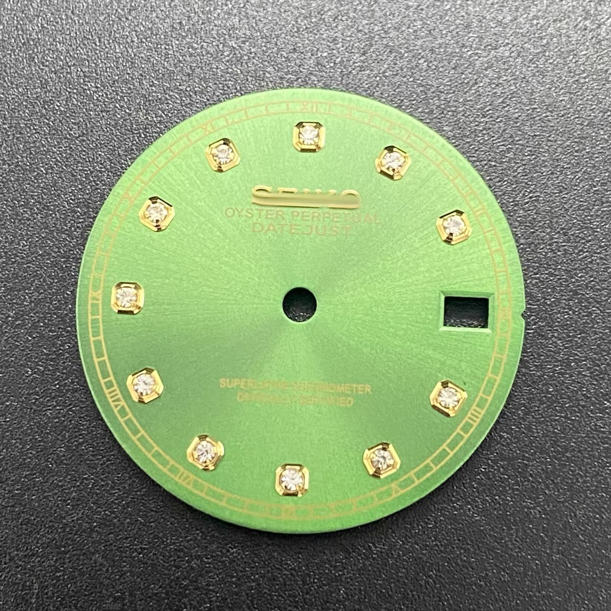 Green Dial Gold Applied Indices