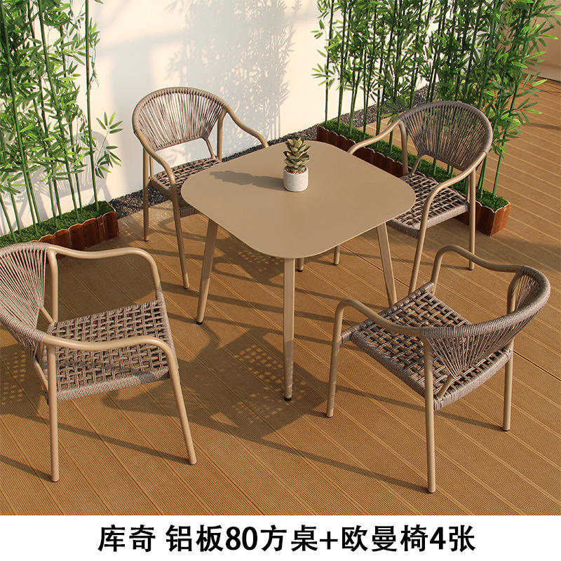 Ou homme chaise 4 kutch 80 tables carrées