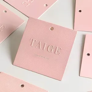 Kabartmalı kare giyim moda kadın giyim salıncak giysi etiketi lüks özel Logo kıyafet askı etiket giysi etiketi pembe ayakkabı kağıt