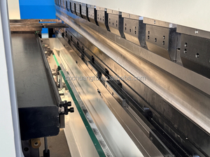 New Condition 6 Meter Auto <strong>Synchronized</strong> <strong>Bending</strong> Press Brake <strong>Machine</strong> Steel Sheet Processor for Construction <strong>Automatic</strong> Aluminum