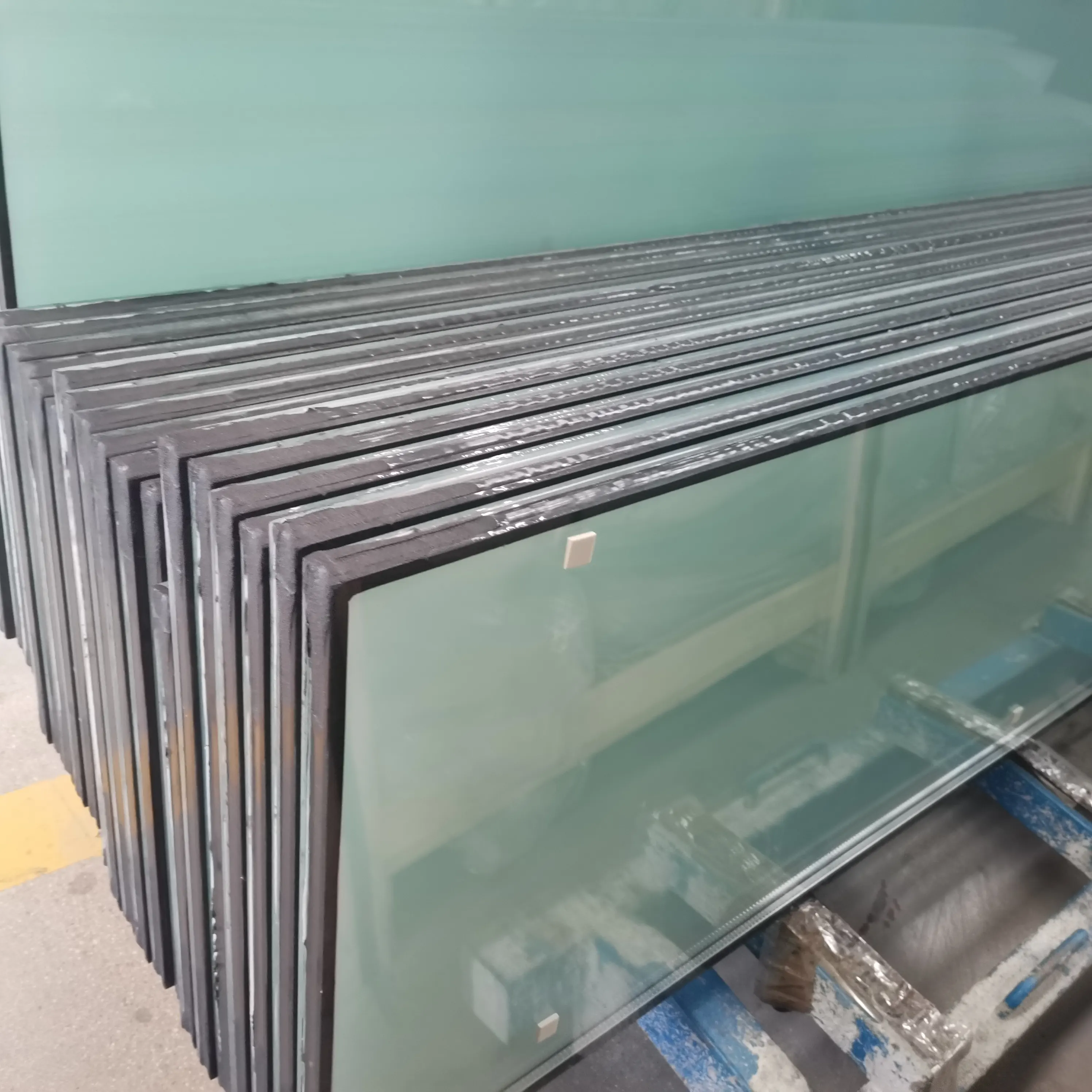 aluminium windows double glazed price in pakistan