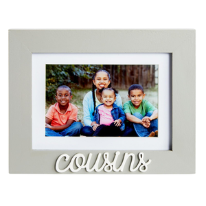 "Cousins" kelime eki ve beyaz eğimli Mat, gri çerçeve 9x0.5x7.1 in ile 4x6 ve 5x7 fotoğraflar için aile resim çerçevesi - Product Image 2
