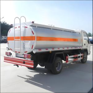 FOTON 98hp 4*2 <span class=keywords><strong>Euro</strong></span> 2 Tanker kamyon 3360mm dingil mesafesi 6L yakıt deposu