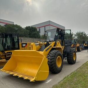 Venda quente Komatsu WA320-5 3ton Carregadores Japão Venda Original Forte Força De Elevação Fácil Carga De Descarga Eficiente 4 ton Incluído