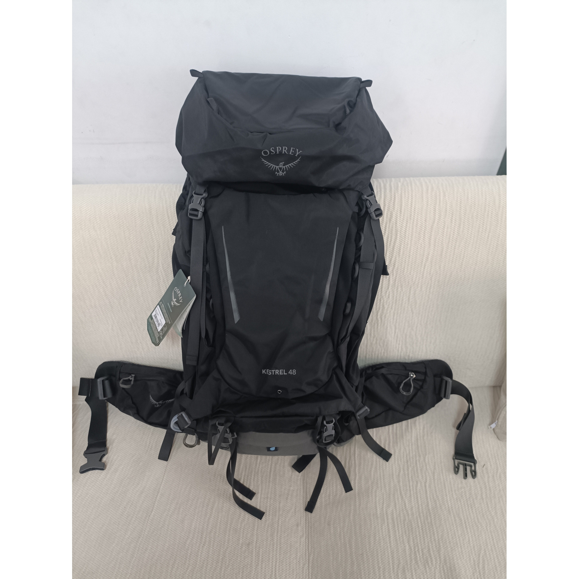 23 Black 48L