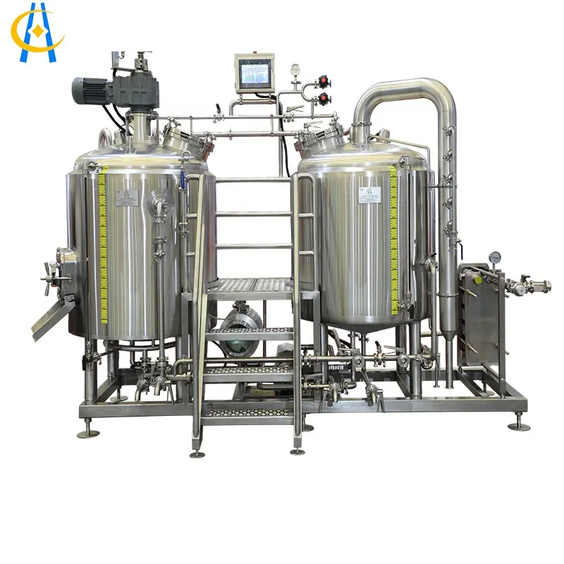Craft beer small fast production stainless steel beer brewing equipment with operating platform