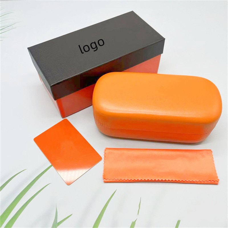Set 4-emmas eyeglass case