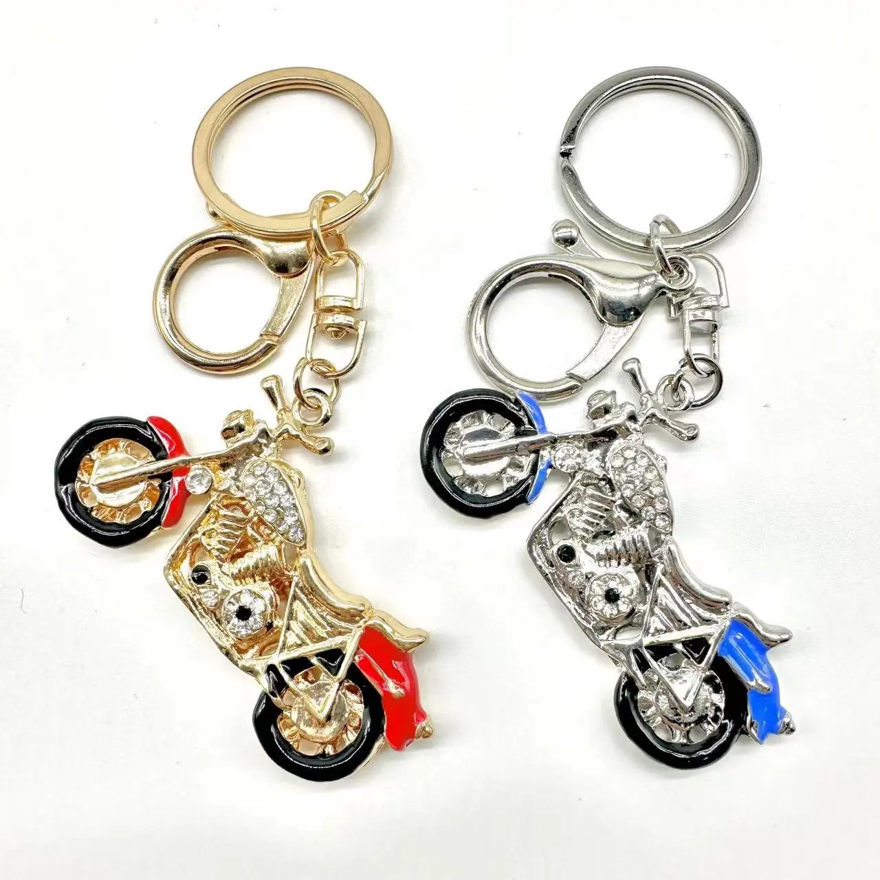 Mode Motorrad Luxus Schlüssel bund Benutzer definierte Logo Metall Schlüssel anhänger Cartoon Nette Schlüssel anhänger Großhandel